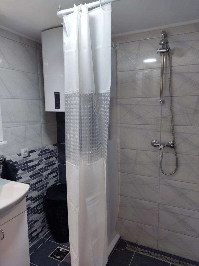 Mikmari Apartman Subotica Ngoại thất bức ảnh